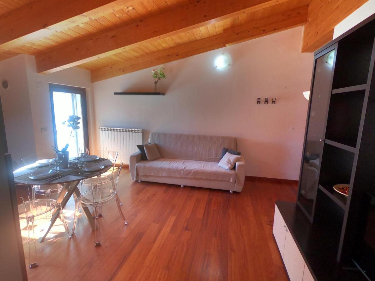 Appartamento ATTICO con TERRAZZO, VIA DEL BORGO Montesilvano Marina Esterno foto
