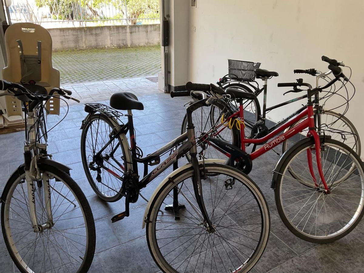 Appartamento ATTICO con TERRAZZO, VIA DEL BORGO Montesilvano Marina Esterno foto